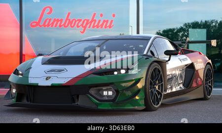 Der Temerario GT3 ist der erste GT-Rennwagen, der vollständig von Automobili Lamborghini entwickelt und entwickelt wurde Stockfoto