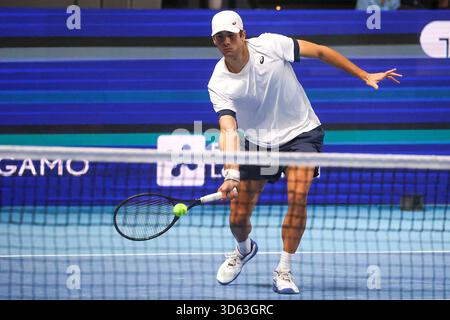 Bergamo, Italien. November 2025. Alexander DONSKI (BUL) während ATP Challenger Bergamo, internationales Tennisspiel in Bergamo, Italien, 18. November 2025 Credit: Independent Photo Agency/Alamy Live News Stockfoto