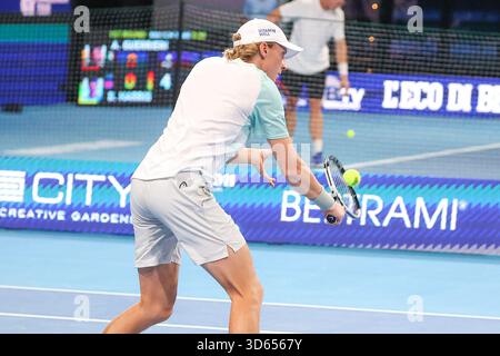 Bergamo, Italien. November 2025. Emil RUUSUVUORI (FIN) während ATP Challenger Bergamo, internationales Tennisspiel in Bergamo, Italien, 18. November 2025 Credit: Independent Photo Agency/Alamy Live News Stockfoto