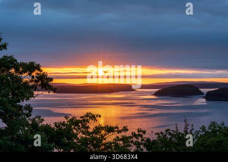 Sonnenaufgang, Park Loop Road, Acadia Nationalpark, Mount Desert Island, Maine, USA Stockfoto