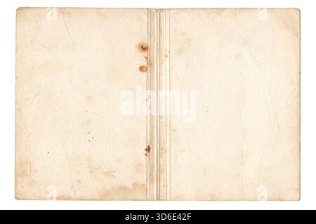 Buch offene Vintage Cover Textur isoliert auf weißem Hintergrund. Alte, fleckige und stark beanspruchte Notizbuchbindung mit Rostflecken und verschütteten Flecken Stockfoto