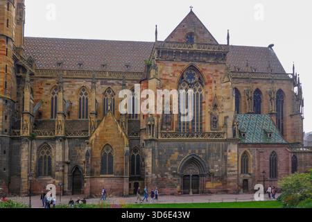 Frankreich, Elsass, Colmar, St. Martins Kirche oder Eglise Saint-Martin in der Altstadt von Colmar - St. Martin Stiftskirche Foto © Fabio Mazzarella/Sintesi/Alamy Stock Photo *** Lokale Bildunterschrift *** Stockfoto