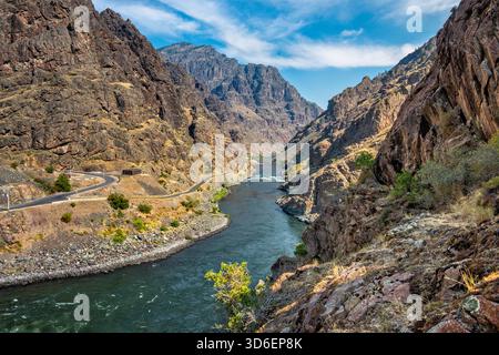 Hells Canyon des Snake River, Blick von der Deep Creek Stairway, auf dem Weg neben dem Hells Canyon Dam, Idaho, USA Stockfoto
