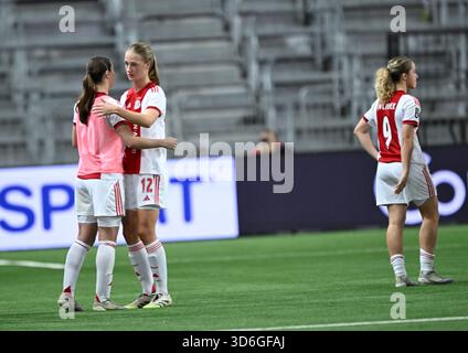 Stockholm, Schweden. November 2025. STOCKHOLM, SCHWEDEN 20251120Ajax Jade van Hensbergen ist nach der Niederlage nach dem Qualifikationsspiel des Europapokals am Donnerstag zwischen Hammarby IF und AFC Ajax in 3Arena depressiv. Foto: Pontus Lundahl/TT/Code 10050 dieser Text ist automatisch übersetzt Credit: TT News Agency/Alamy Live News Stockfoto