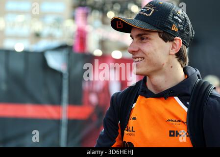 Las Vegas, USA. November 2025. Oscar Piastri (aus) McLaren. 20.11.2025. Formel-1-Weltmeisterschaft, Rd 22, Las Vegas Grand Prix, Las Vegas, Nevada, USA, Übungstag Foto sollte lauten: XPB/Alamy Live News. Stockfoto