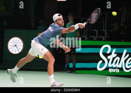 Bologna, Bretagne, Italien. November 2025. Francisco Cerundolo aus Argentinien während des Davis Cup 2025, Finale 8, Tennisveranstaltung am 19. November 2025 in Bologna, Italien - Foto Laurent Lairys (Foto: © Laurent Lairys/ZUMA Press Wire) NUR REDAKTIONELLE VERWENDUNG! Nicht für kommerzielle ZWECKE! Stockfoto