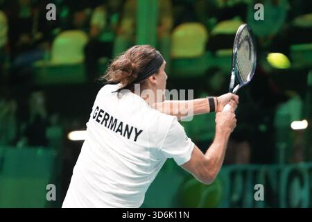 Bologna, Bretagne, Italien. November 2025. Alexander Zverev aus Deutschland während des Davis Cup 2025, Finale 8, Tennisveranstaltung am 19. November 2025 in Bologna, Italien - Foto Laurent Lairys (Foto: © Laurent Lairys/ZUMA Press Wire) NUR REDAKTIONELLE VERWENDUNG! Nicht für kommerzielle ZWECKE! Stockfoto