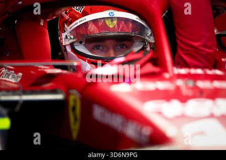Las Vegas, Usa. November 2025. Charles Leclerc von Ferrari während des Formel 1 Heineken Las Vegas Grand Prix 2025 auf dem Las Vegas Strip Circuit, Nevada, USA am 21. November 2025 Credit: Shaun Brooks/Every Second Media Credit: Every Second Media/Alamy Live News Stockfoto