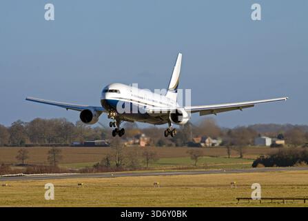 N673BF Wilmington Trust Company Boeing 767-238(er) landete am 17. Januar 2009 am Flughafen London Luton. Stockfoto