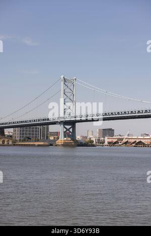 Vertikale Brücke nach Pennsylvania. Stockfoto