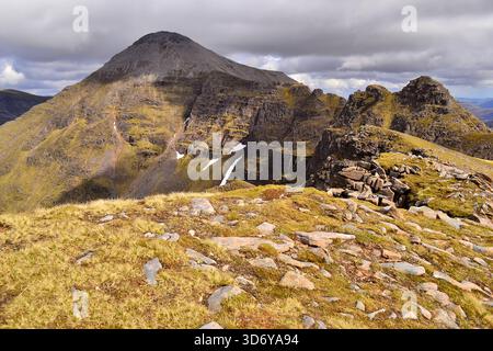 Liathach Mountain in den Torridon Hills in den Nordwest Highlands von Schottland, Schottland, Großbritannien Stockfoto