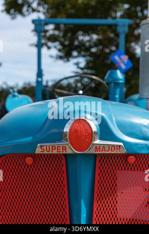 Dorchester.Dorset.Vereinigtes Königreich.6. September 2025.Ein restaurierter Fordson Super Major aus dem Jahr 1961 ist auf der Dorset County Show zu sehen Stockfoto