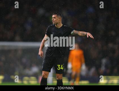 Craven Cottage, Fulham, London, Großbritannien. November 2025. Premier League Football, Fulham gegen Sunderland; Granit Xhaka von Sunderland Credit: Action Plus Sports/Alamy Live News Stockfoto