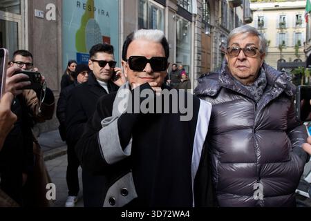 Mailand, Italien. November 2025. Nella foto Cristiano Malgioglio Milano - Italia - Cronaca Domenica, 23. November 2025 (Foto di Marco Ottico/Lapresse) Kapelle der Ruhe Ornella Vanoni Mailand - Italien - Nachrichten Sonntag, 23. November 2025 (Foto Marco Ottico/Lapresse) Credit: LaPresse/Alamy Live News Stockfoto
