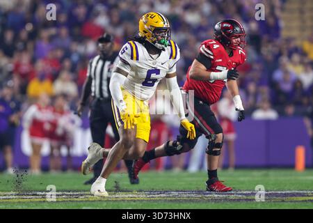Baton Rouge, LA, USA. November 2025. Patrick Payton (6) spielt im Tiger Stadium in Baton Rouge, LA, in der NCAA-Football-Action zwischen den Western Kentucky Hilltoppers und den LSU Tigers. Jonathan Mailhes/CSM/Alamy Live News Stockfoto