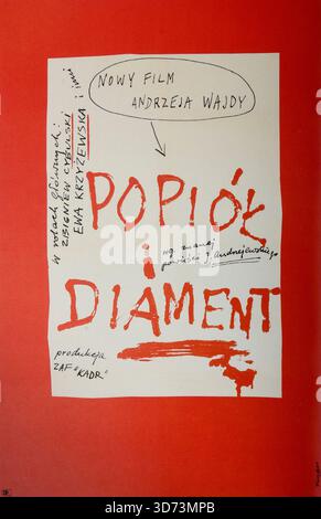 Ashes and Diamonds (Polnisch Popiół i diament) ist ein polnischer Spielfilm von Andrzej Wajda aus dem Jahr 1958. Mit Zbigniew Cybulski und Ewa Krzyżewska. Stockfoto