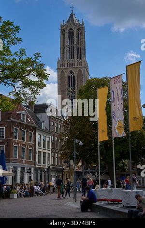 Utrecht, Niederlande - 30. August 2025 - der Dom ist das Wahrzeichen von Utrecht und der höchste Kirchturm der Niederlande Stockfoto