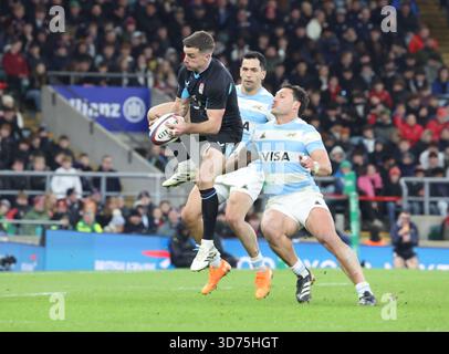 London, Großbritannien. 23. November 2025. Während des Spiels der Quilter Nations Series zwischen England und Argentinien im Allianz Stadium, Twickenham, London am 23. November 2025 Credit: Action Foto Sport/Alamy Live News Stockfoto