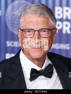 (DATEI) Bill Gates wird 70 Jahre alt. Bill Gates, der legendäre Mitbegründer von Microsoft, wurde am 28. Oktober 2025 70 Jahre alt. LOS ANGELES, KALIFORNIEN, USA – 13. APRIL: Der amerikanische Unternehmer, Philanthrope und Mitbegründer von Microsoft Bill Gates (William Henry Gates III) kommt am 13. April 2024 zur 10. Jährlichen Breakthrough Prize-Zeremonie im Academy Museum of Motion Pictures in Los Angeles, Kalifornien, USA. (Foto: Xavier Collin/Image Press Agency) Stockfoto