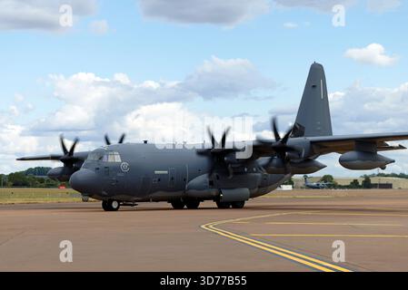 RAF Fairford, Gloucestershire, England, Vereinigtes Königreich - 21. Juli 2025: USAF 67th Special Operations Squadron Lockheed Martin MC-130J Commando II (05937) RIAT 2025 Stockfoto