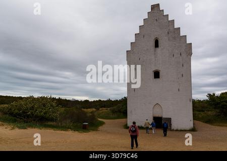 Den Tilsandede Kirke, Sand-begrabene Kirche in Skagen, Dänemark, Europa im Mai Stockfoto