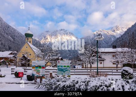 Kirche Partenen, Verwallgebirge Gaschurn Montafon Vorarlberg Österreich Stockfoto
