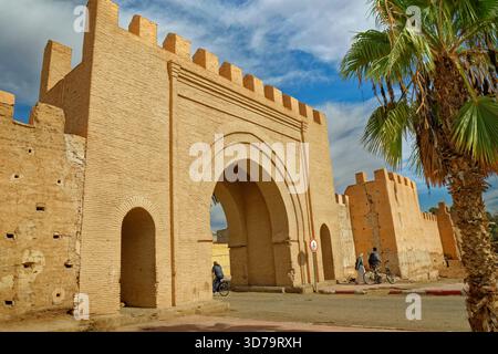 Taroudant Stadtmauern östlich von Agadir in der Provinz Souss-Massa, Marokko. Stockfoto