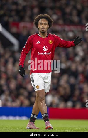 Manchester, Großbritannien. November 2025. MANCHESTER, ENGLAND, 24. November 2025: Joshua Zirkzee von Manchester United beim Premier League-Spiel zwischen Manchester United und Everton in Old Trafford am 24. November 2011 in Manchester, England. Quelle: SPP Sport Pressefoto. /Alamy Live News Stockfoto