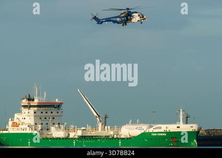 Der Isländische Küstenwache Hubschrauber Stockfoto