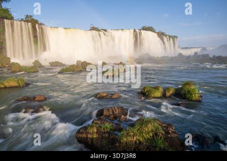 Iguazu Falls von der brasilianischen Seite. Stockfoto