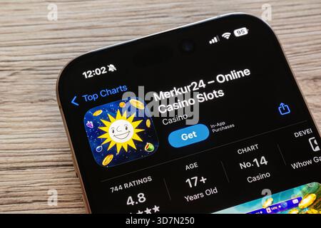 Ostrava, Tschechien - 19. Januar 2025: Apple App Store mit Merkur24 Online Casino Slots Mobile App Stockfoto