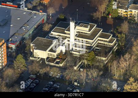 Luftaufnahme, Bezirksrat Bockum-Hoevel, Rathaus Bockum-Hoevel, REWE Bockum-Hoevel, Parkplatz, Hoevel, Hamm, Ruhrgebiet, Nordrhein-Westfalen Stockfoto
