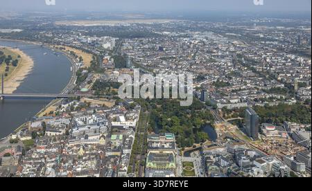 Hofgarten, Dreischeibenhaus, ERGO-Verwaltung, Koe-Bogen, ehemalige e:ON-Verwaltung in Düsseldorf, Rheinland, Nordrhein-Westfalen, Deutschland, DE Stockfoto