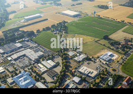 Gewerbepark Vatheuershof, Gewerbepark Vatheuershof-Sued, Autowaschanlage und ehemalige Kompostierungsanlage, Ahlen, Ruhrgebiet, Nordrhein-Westfalen, Germa Stockfoto