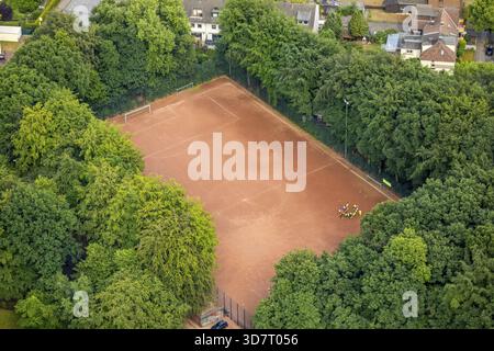 Aschepaltz, Sportplatz, Dorstener Straße Ecke Tunnelstraße, Gladbeck, Ruhrgebiet, Nordrhein-Westfalen, Deutschland, DEU, Europa, Luftaufnahme, b Stockfoto