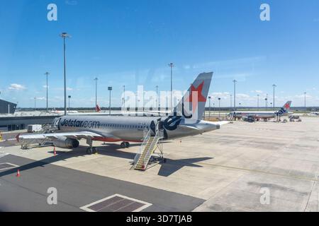 Jetstar Airbus A320-200 am Melbourne Tullamarine Airport, Melbourne, Victoria, Australien Stockfoto