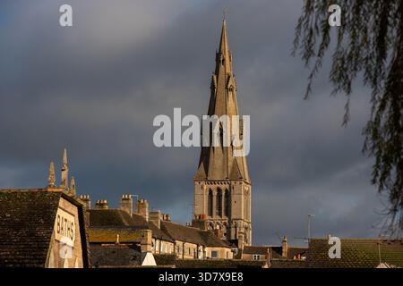 Stamford, 24. November 2025: Marktstadt in Lincolnshire Stockfoto