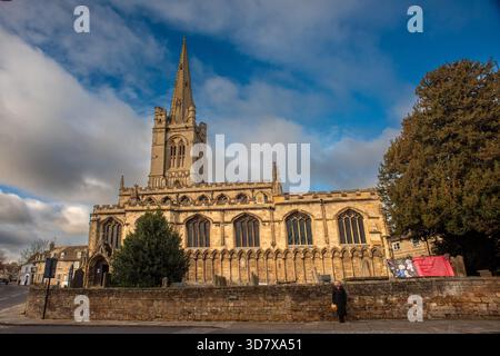 Stamford, 24. November 2025: Marktstadt in Lincolnshire Stockfoto