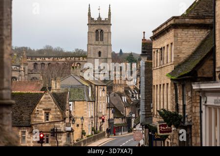 Stamford, 24. November 2025: Marktstadt in Lincolnshire Stockfoto