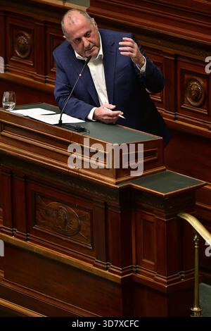 Brüssel, Belgien November 2025. HERR Benoit Piedboeuf, Bild auf einer Plenartagung des Plenums im bundesparlament am Donnerstag, den 27. November 2025 in Brüssel. Bei der heutigen Sitzung geht es um die Erklärung der Regierung. BELGA FOTO DIRK WAEM Credit: Belga News Agency/Alamy Live News Stockfoto