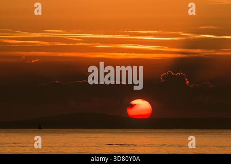 Sonnenuntergang über dem Bodensee, Deutschland, Bayern, Lindau Stockfoto