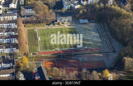 Luftaufnahme, Sportplatz Honseler Bruch, Fußball- und Leichtathletikverband Westfalen EV, Lüdenscheider Turnverein von 1861 e.V., Tennisplatz, Worth Stockfoto