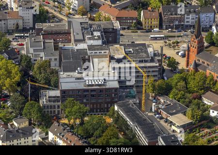 Luftaufnahme, Marienkrankenhaus Witten, Renovierungsarbeiten, Marienkirche und katholisches Pfarramt St. Marien Sonnenschein, Witten, Ruhrgebiet, Nord-RHI Stockfoto