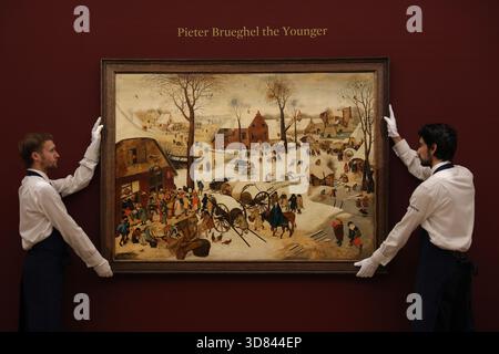 Sotheby’s, London, Vereinigtes Königreich. 28. November 2025. Pieter Brueghel the Younger’s The Census in Bethlehem, der seit fast 40 Jahren öffentlich nicht zu sehen ist und auf 3 bis 5 Millionen Pfund geschätzt wird, wird während eines Fotoanrufs bei Sotheby’s präsentiert Stockfoto