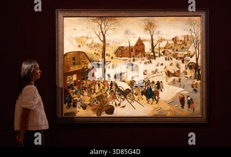 London, Großbritannien. November 2025. The Census at Bethlehem von Pieter Brueghel the Younger, schätzte £3.000.000 - 5.000.000 GBP Höhepunkte von seinem zweitwertvollsten Old Masters Sale in 13 Seasons in Sothebys, London. Darunter auch Gemälde aus dem 19. Jahrhundert. Der Verkauf findet am 3. Dezember statt. Credit: Mark Thomas/Alamy Live News Stockfoto