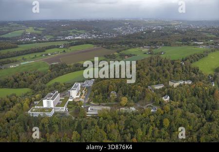 Die Ruhrlandklinik in Heidhausen gehört zum Universitätsklinikum Essen, das der Universität Duisburg-Essen, Essen, Ruhrgebiet, Nordrhein-West zugeordnet ist Stockfoto