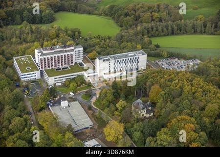 Die Ruhrlandklinik in Heidhausen gehört zum Universitätsklinikum Essen, das der Universität Duisburg-Essen, Essen, Ruhrgebiet, Nordrhein-West zugeordnet ist Stockfoto
