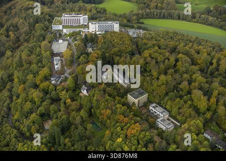 Die Ruhrlandklinik in Heidhausen gehört zum Universitätsklinikum Essen, das der Universität Duisburg-Essen, Essen, Ruhrgebiet, Nordrhein-West zugeordnet ist Stockfoto