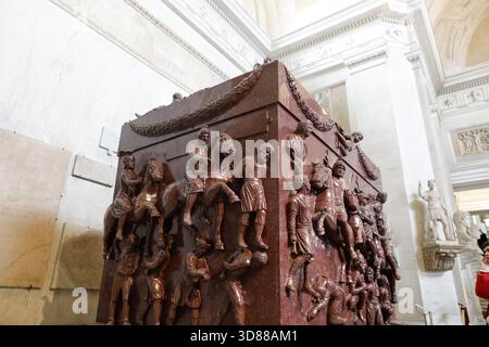 Rom, Italien - 11. Januar 2024: Details aus dem Vatikanischen Museum. Stockfoto