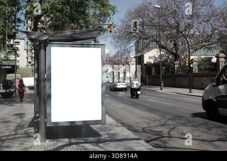 Mockup in einer Bushaltestelle Stockfoto